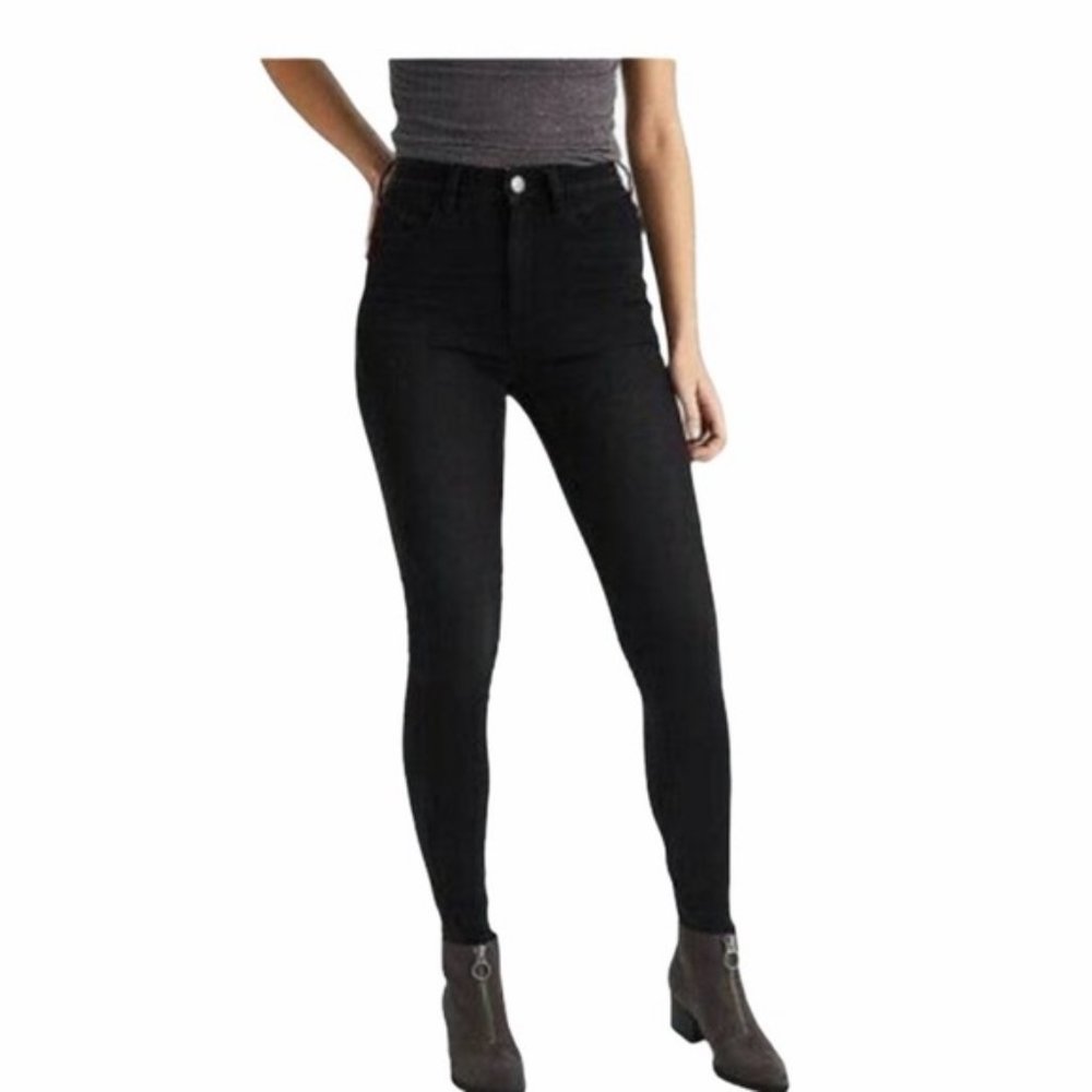 American Eagle Black Super Hi-Rise Jeggings